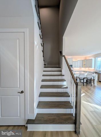 43176 BITTER PERSIMMON CT, Centreville, VA 20120