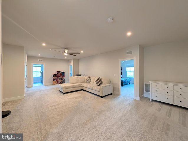 43176 BITTER PERSIMMON CT, Centreville, VA 20120