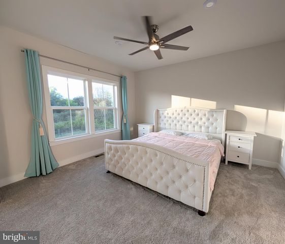 43176 BITTER PERSIMMON CT, Centreville, VA 20120