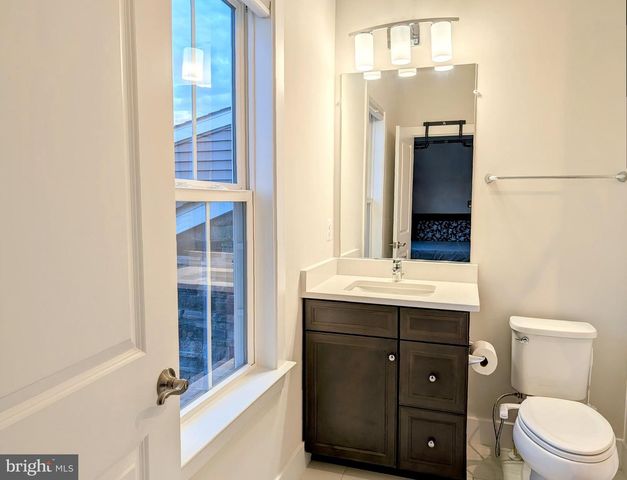 43176 BITTER PERSIMMON CT, Centreville, VA 20120