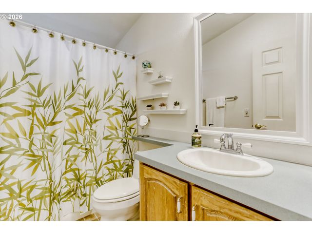 32460 Se VALENTINE Ln, Eagle Creek, OR 97022