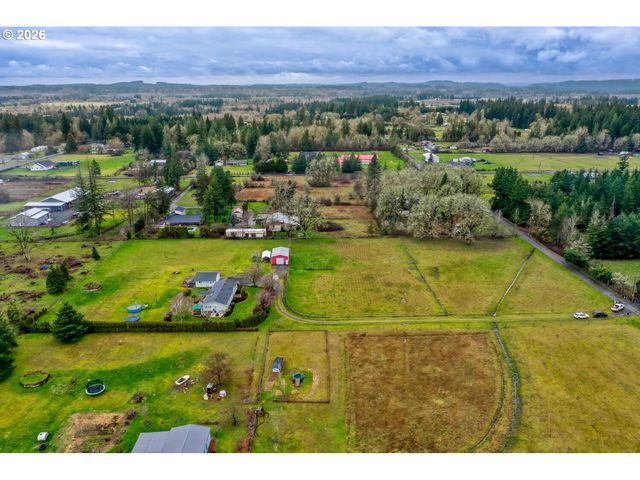 32460 Se VALENTINE Ln, Eagle Creek, OR 97022