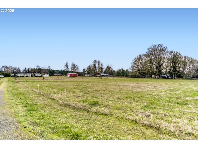 32460 Se VALENTINE Ln, Eagle Creek, OR 97022
