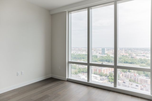 188 Brookline Ave 24B, Boston, MA 02215