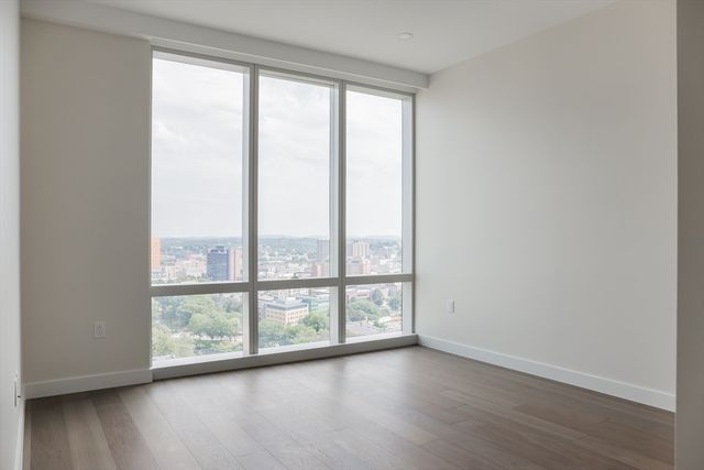 188 Brookline Ave 24B, Boston, MA 02215