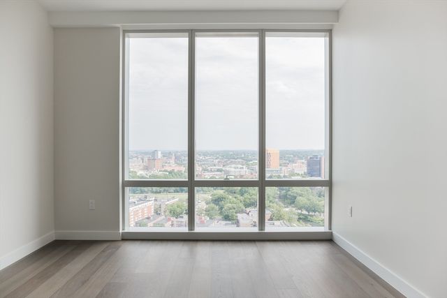 188 Brookline Ave 24B, Boston, MA 02215