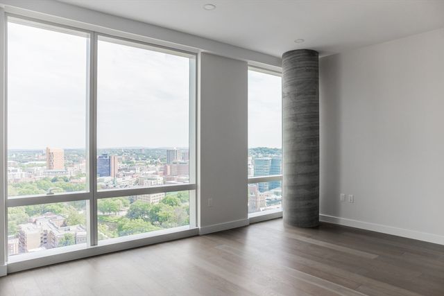 188 Brookline Ave 24B, Boston, MA 02215