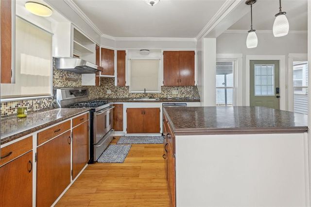 403 N Cutting Avenue, Jennings, LA 70546