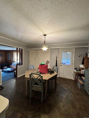 1330 Glenmere Circle, Malvern, AR 72104
