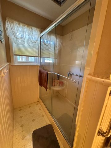 1330 Glenmere Circle, Malvern, AR 72104