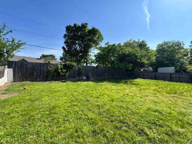 1330 Glenmere Circle, Malvern, AR 72104