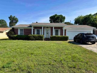 1330 Glenmere Circle, Malvern, AR 72104