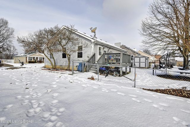 7715 Texlyn Ct, Louisville, KY 40258