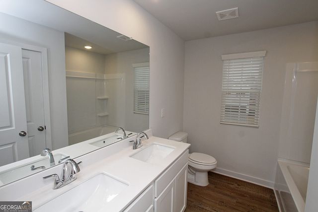 5153 Union Heights Way, Flowery Branch, GA 30542
