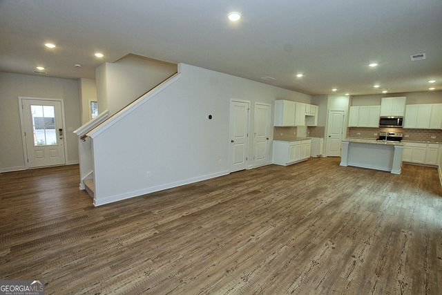 5153 Union Heights Way, Flowery Branch, GA 30542