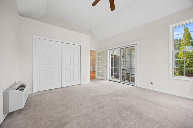 1255 Chicory Lane, Naperville, IL 60564
