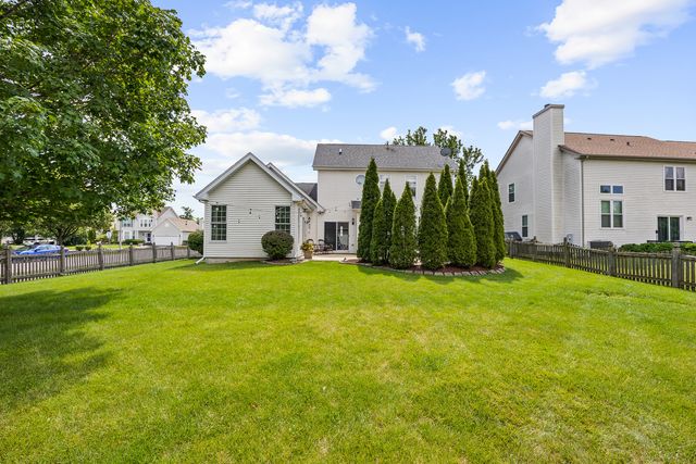 1255 Chicory Lane, Naperville, IL 60564