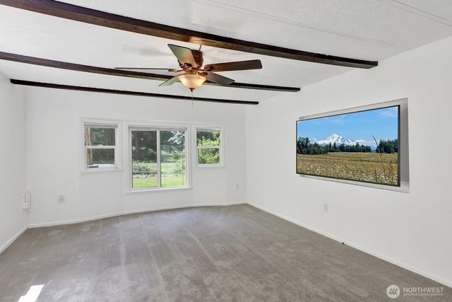 7994 Oregon Trail, Maple Falls, WA 98266