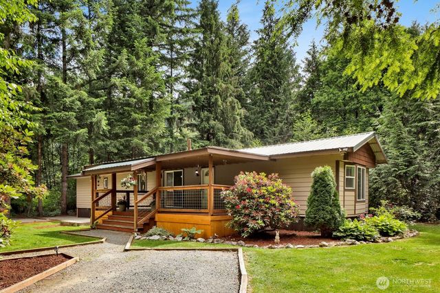 7994 Oregon Trail, Maple Falls, WA 98266