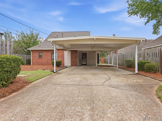 3908 Oak Avenue, Montgomery, AL 36109