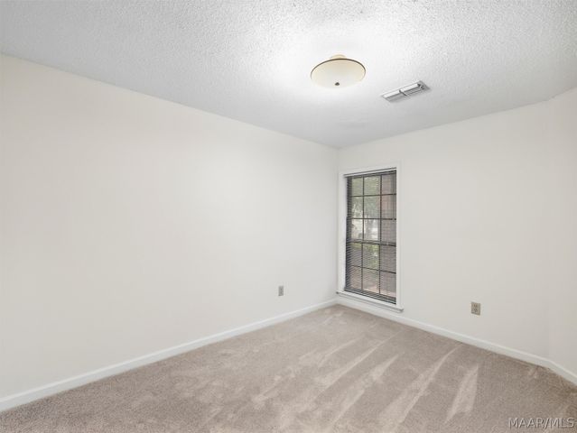 3908 Oak Avenue, Montgomery, AL 36109