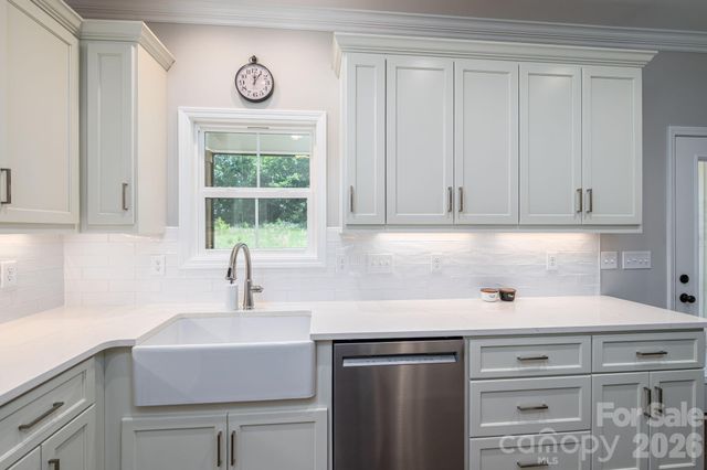 1894 Cline Farm Road, Lincolnton, NC 28092