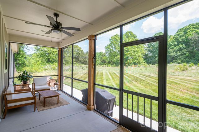 1894 Cline Farm Road, Lincolnton, NC 28092