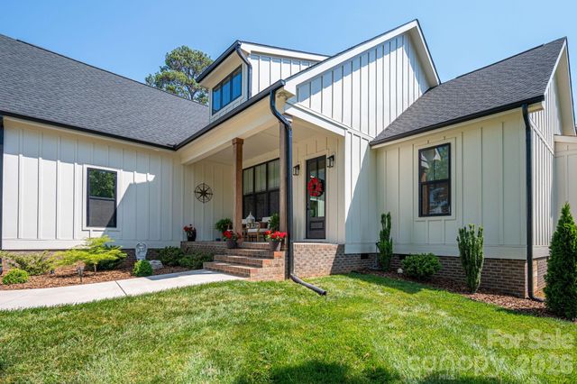 1894 Cline Farm Road, Lincolnton, NC 28092