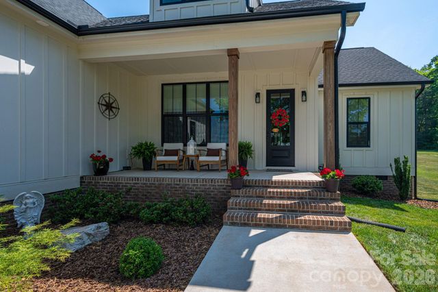 1894 Cline Farm Road, Lincolnton, NC 28092