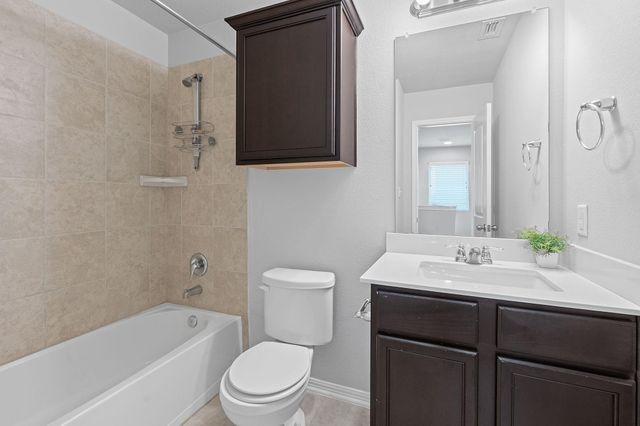 134 Friendship Oak DR, San Marcos, TX 78666