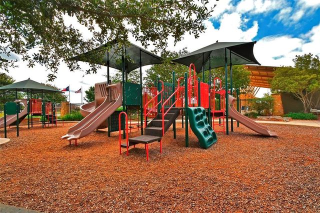 134 Friendship Oak DR, San Marcos, TX 78666