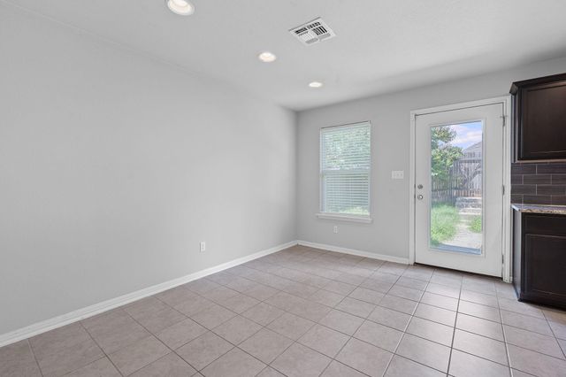 134 Friendship Oak DR, San Marcos, TX 78666