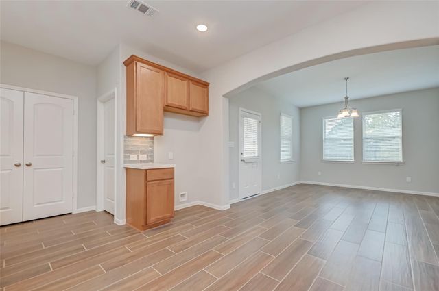 219 Little Dog Drive, Montgomery, TX 77356