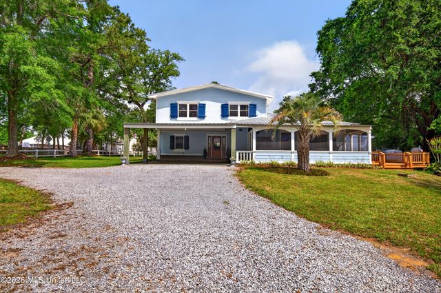 501 Forest Hill Drive, Ocean Springs, MS 39564