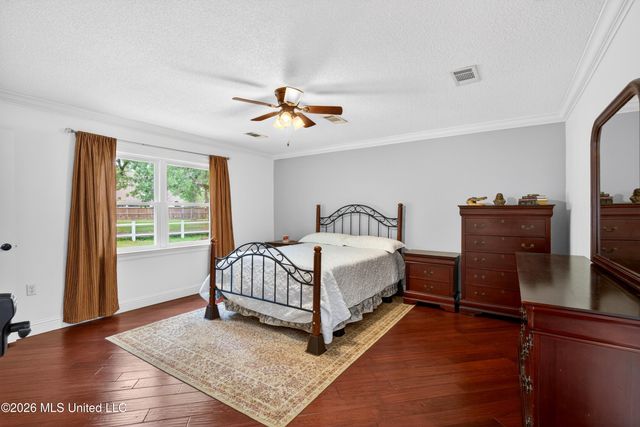 501 Forest Hill Drive, Ocean Springs, MS 39564