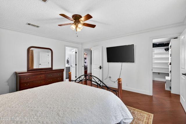 501 Forest Hill Drive, Ocean Springs, MS 39564