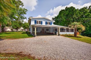 501 Forest Hill Drive, Ocean Springs, MS 39564
