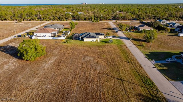 4002 NW 42nd AVE, Cape Coral, FL 33993