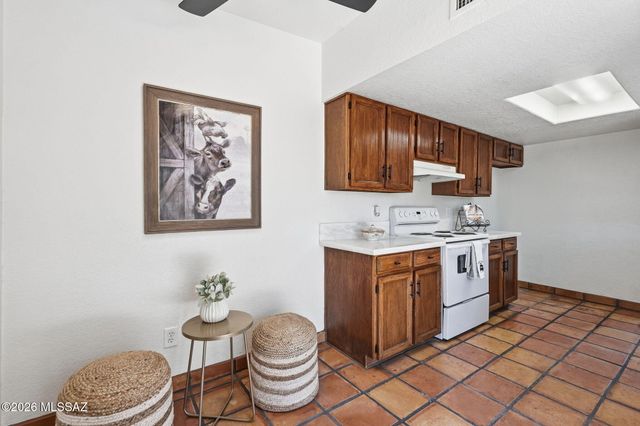 4564 E Camino Pimeria Alta, Tucson, AZ 85718