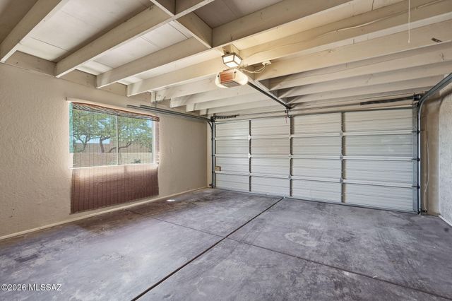 4564 E Camino Pimeria Alta, Tucson, AZ 85718