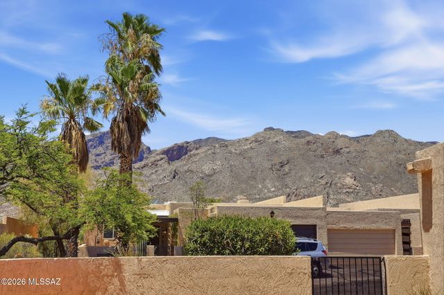 4564 E Camino Pimeria Alta, Tucson, AZ 85718