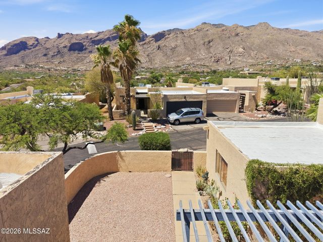 4564 E Camino Pimeria Alta, Tucson, AZ 85718