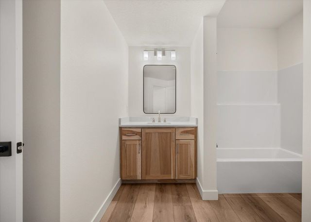 8712 E Ridgeline Ln, Spokane, WA 99217