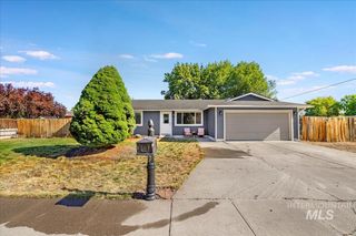 510 Laurel Dr, Mountain Home, ID 83647