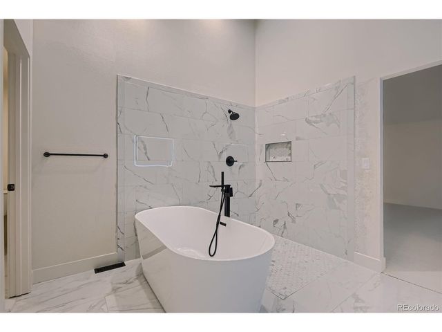 7635 S Cook Way, Centennial, CO 80122