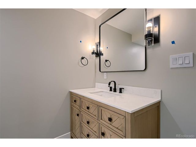 7635 S Cook Way, Centennial, CO 80122