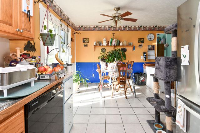 5106 S 165th Road, Bolivar, MO 65613