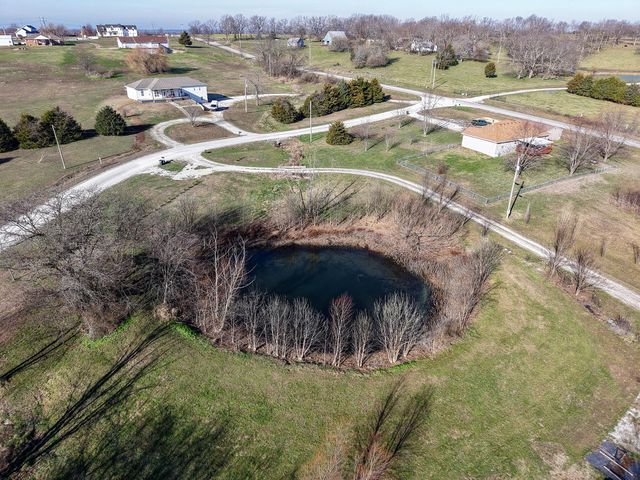 5106 S 165th Road, Bolivar, MO 65613