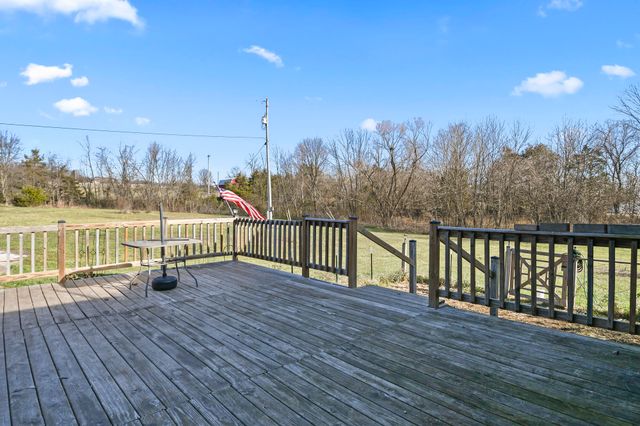 5106 S 165th Road, Bolivar, MO 65613