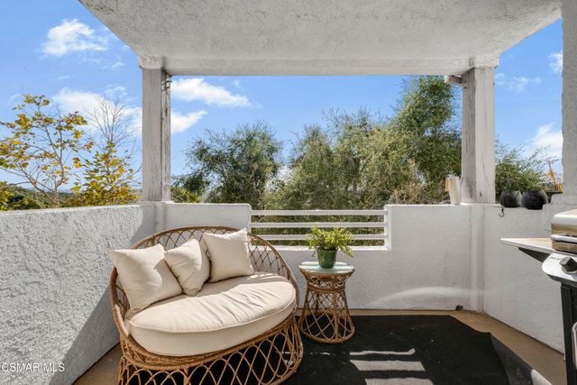 2713 Antonio Drive 210, Camarillo, CA 93010